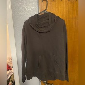 Cabelas Womens cowl neck sweatshirt